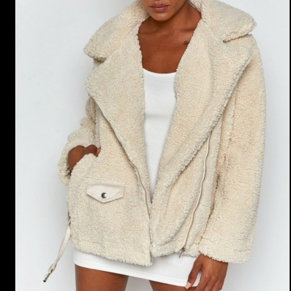 Lioness On the Road Faux Fur Jacket - Picture 1 of 8